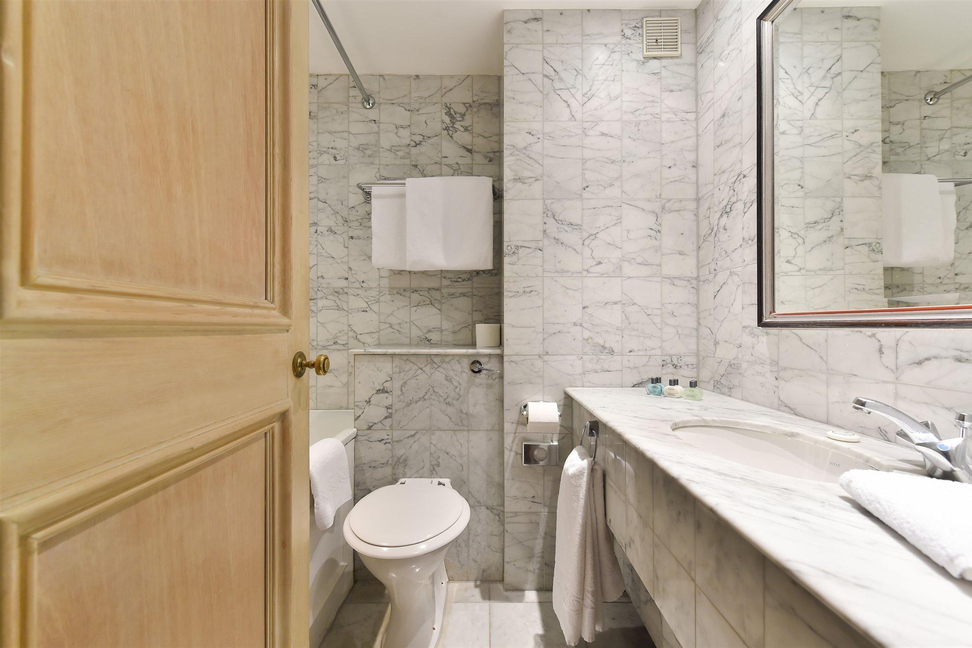 Park Lane Mews Hotel Лондон Екстериор снимка