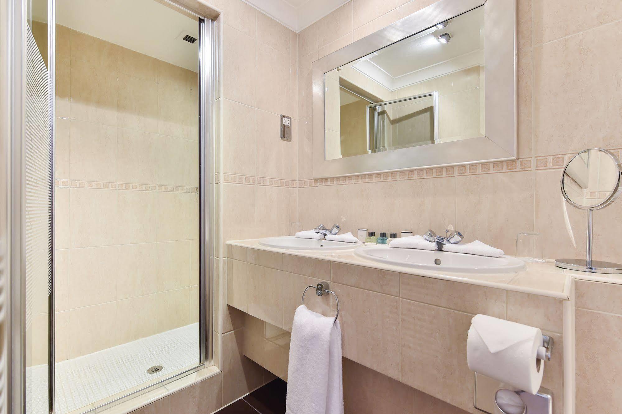 Park Lane Mews Hotel Лондон Екстериор снимка